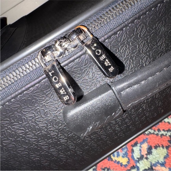 Loewe Black Anagram Rollaboard Suitcase —SUPER RARE! Detachable
Briefcase 2-in-1 - Picture 14 of 15